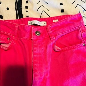 Zara Women's High Rise Fuchsia Jeans